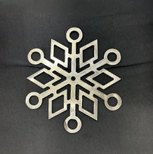 Load image into Gallery viewer, Metal Snowflake Ornaments
